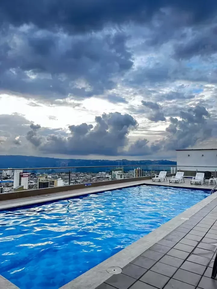Zona social del edificio en Bucaramanga